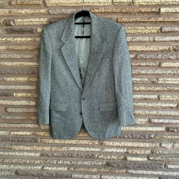 Vintage Men's Black White Herringbone Lambswool Blend Blazer Sports Coat - Picture 1 of 7